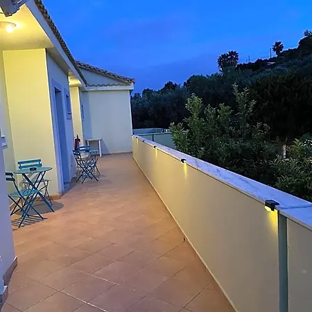 Mirovigli Otel Lixouri